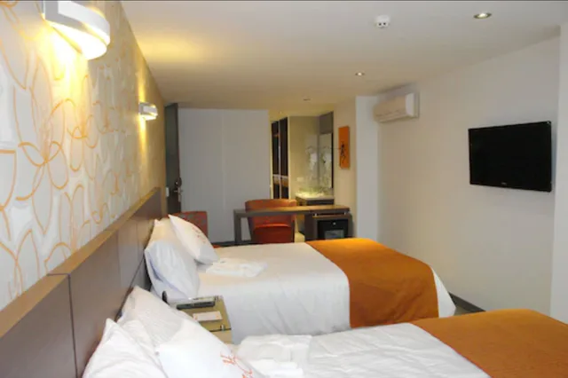 Standard, Double Bed, Zione Luxury Hotel Pereira 6/8