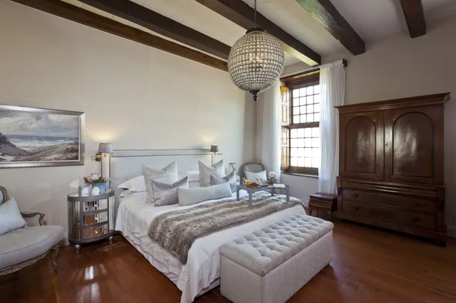 غرفة كلاسيكية بسريرين منفصلين بغرفة نوم واحدة، STEENBERG HOTEL 1/7
