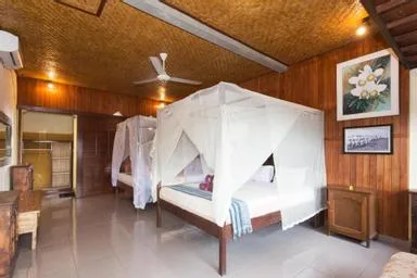 غرفة للمدخنين، Rumah Roda 1/1