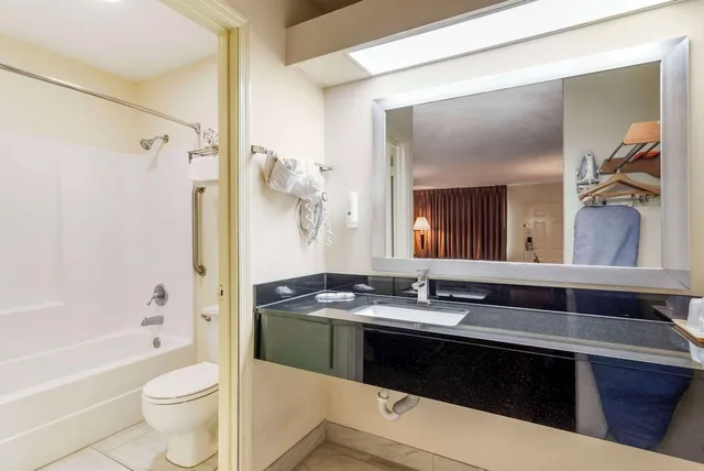 غرفة قياسية بسرير كوين، Quality Inn Cordele 3/4