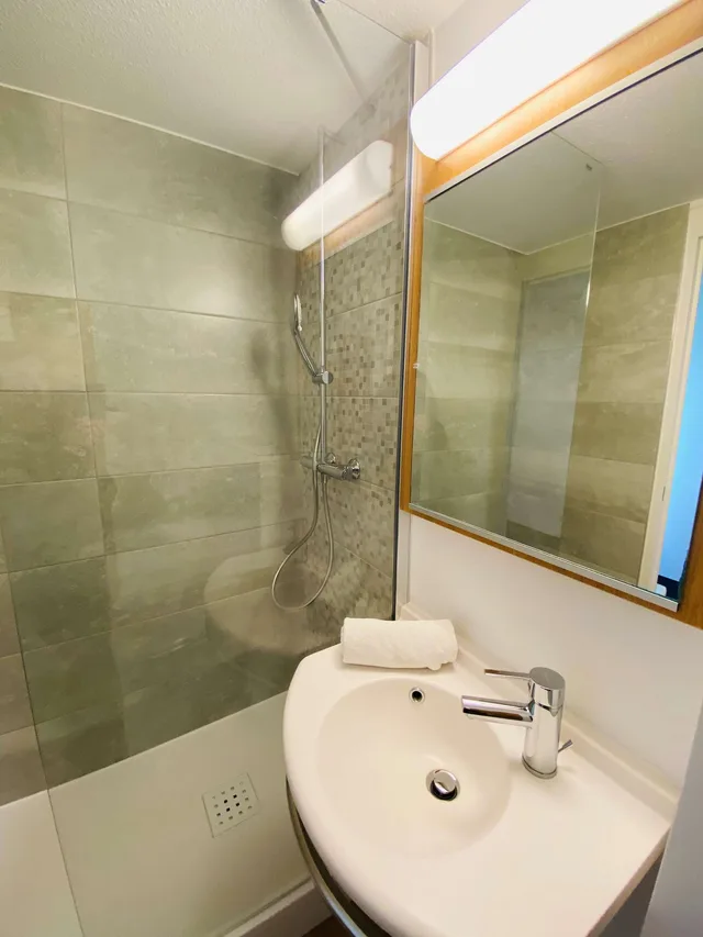 غرفة قياسية بسرير مزدوج، Kyriad Direct Chalon Sur Saone Nord 9/10