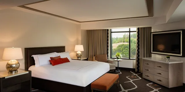 Premier, Suite, King Bed, No Balcony، CHUMASH CASINO RESORT 2/3