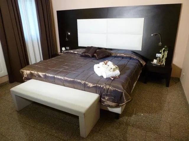 غرفة ديلوكس بسرير كينج، Hotel Euro House Suites 6/10
