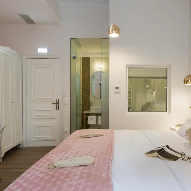 غرفة بسرير كينج بجاكوزي، Bahar Boutique Hotel 2/6