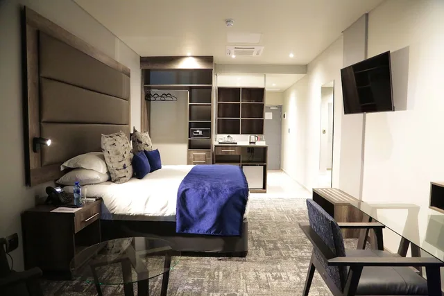 Superior, Deluxe, King Bed, North View، Blueberry Hill Hotel 4/7