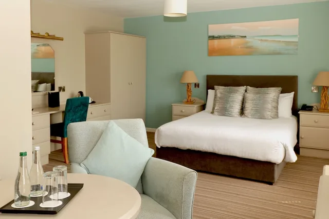 غرفة كلاسيكية بسرير مزدوج بشرفة، Causeway Hotel 5/5