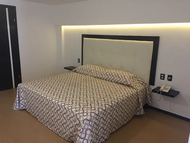 غرفة قياسية بسرير كينج بإطلالة على البحر، Hotel Essens by Kavia 3/10