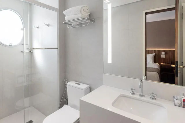 Deluxe, Twin Beds, Regent Park Hotel 2/3