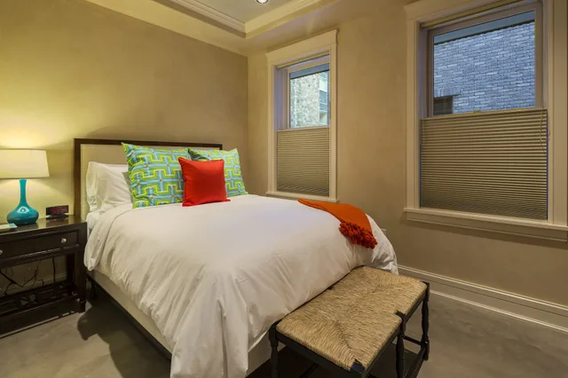 3 Bedrooms, King and Queen and Twin Beds, The Auberge Residences at Element 52 3/8