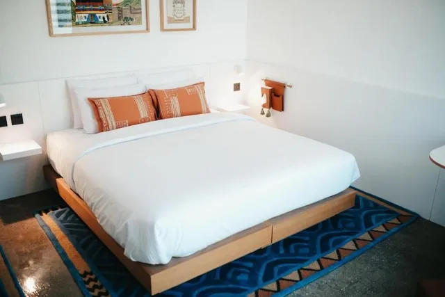 Room, King Bed, Terrace, Shada Hotel Dubai 1/10