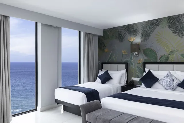 Signature, Family, 1 Queen and 1 Single Bed, Sea Front, Hotel MaRadha Colombo 1/7