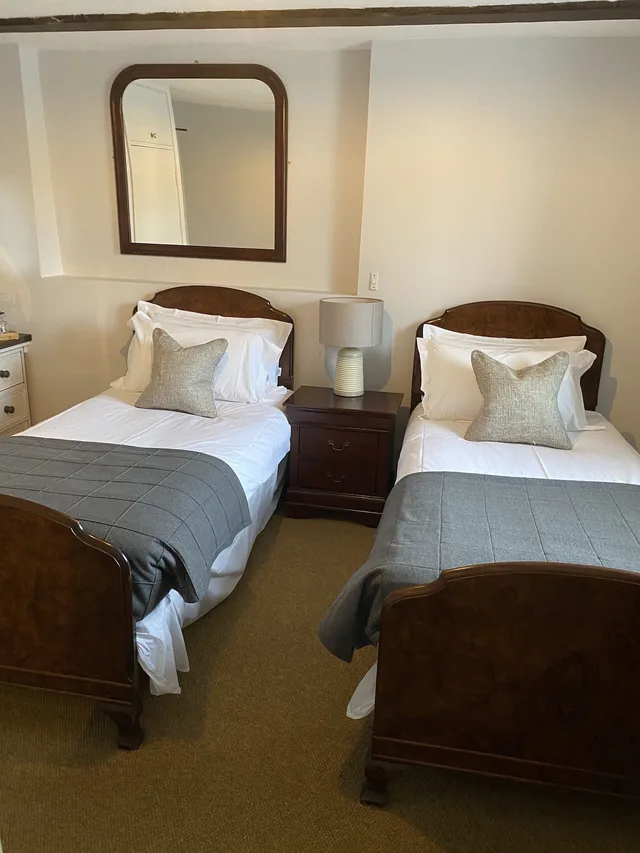 غرفة كلاسيكية بسريرين منفصلين، The George At Nunney 2/3