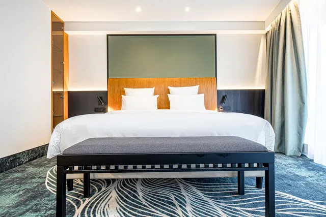 Privilege, King Bed, Sofa, Mercure Palanga Vanagupe 2/10
