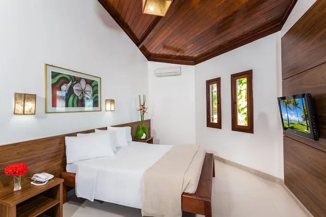 شقة بسرير مزدوج وسرير فردي بشرفة، Arraial Bangalo Praia Hotel 3/5