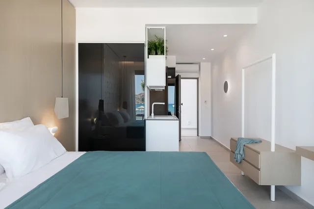Design, Loft, 1 Queen and 1 Single Bed, Beach View, Private Pool، Hotel Vergina Beach 1/3