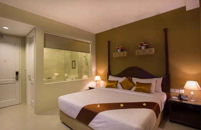 غرفة ديلوكس بسرير مزدوج بشرفة، Amalfi Seminyak 9/10