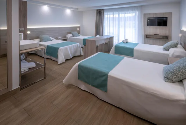 Family, Balcony or Terrace، 4R Salou Park Resort II 1/3