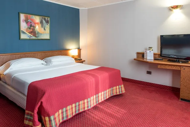 غرفة رباعية بسريرين مزدوجين، Idea Hotel Piacenza 2/3