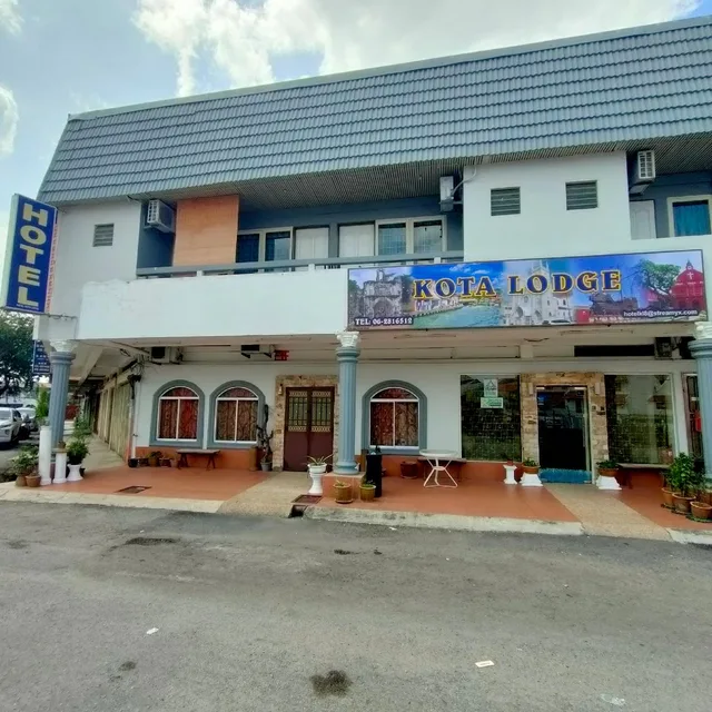 غرفة تُحدَّد عند الوصول، Kota Lodge Hotel 1/1