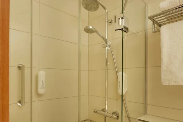 غرفة قياسية مفردة بسرير فردي، H Hotel Nuremberg Ex Ramada Landhotel 6/6