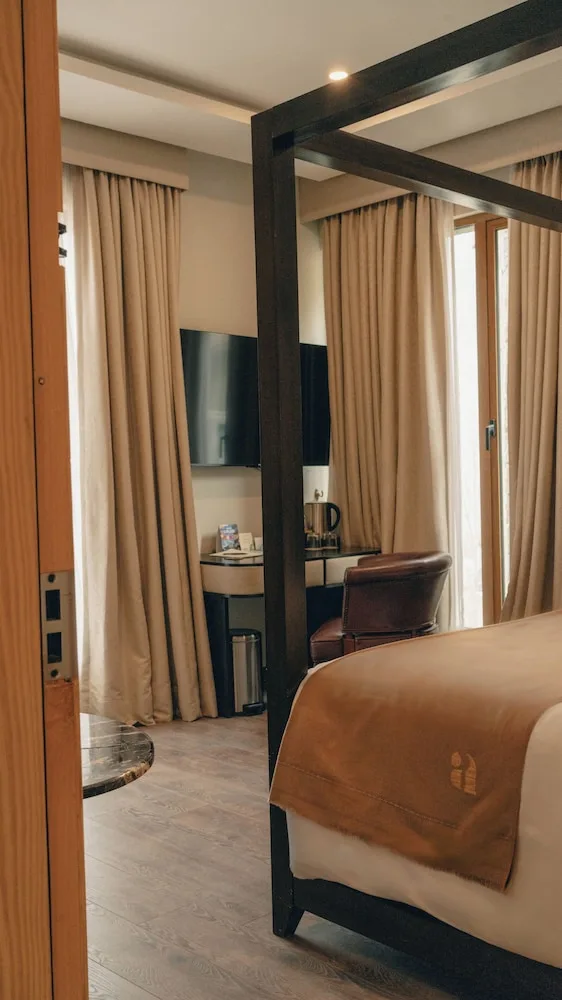 Signature, Villa, Twin Beds, 2 King Beds, Ambiance Resort Hunza 2/4