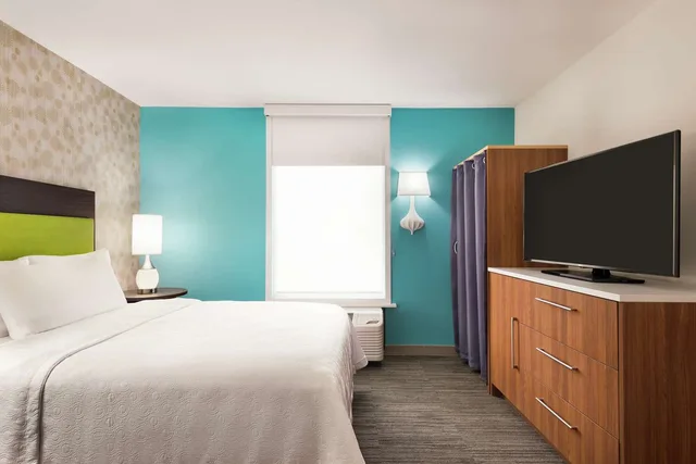 جناح بسرير كوين بغرفة نوم واحدة، Home2 Suites By Hilton Woodbridge Potomac Mills 1/2