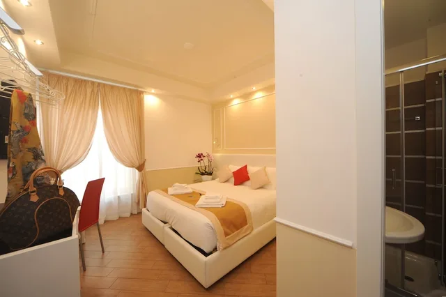 غرفة بسرير مزدوج، My Suites Piazza Di Spagna 2/5