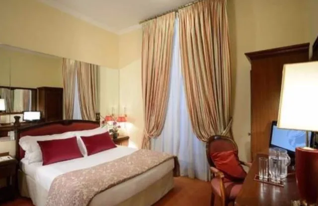 غرفة مفردة كلاسيكية، Colonna Palace Hotel 6/7