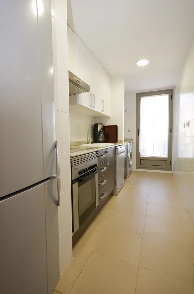 شقة أساسية بسريرين منفصلين بشرفة بغرفتي نوم مع أريكة، Apartamentos Alcocebre Suites 3000 6/10
