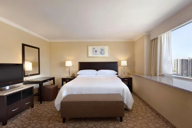 2 Rooms, Suite, King Bed, Corner, Embassy Suites by Hilton Los Angeles Glendale 2/3