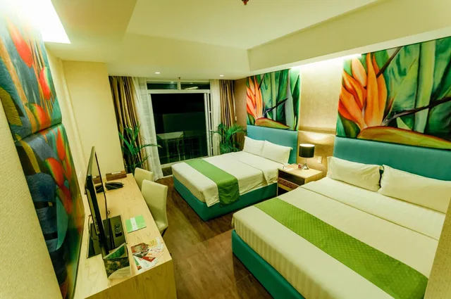 غرفة ديلوكس ثلاثية بإطلالة على الحديقة، Aziza Paradise Hotel 2/9