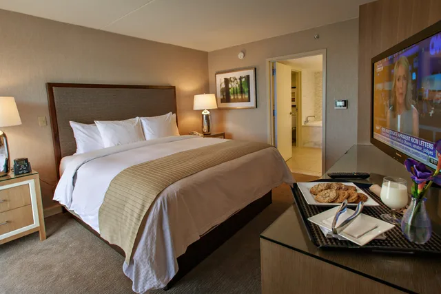 جناح رئاسي بسرير كينج بغرفة نوم واحدة، Doubletree By Hilton Pittsburgh Greentree 2/3
