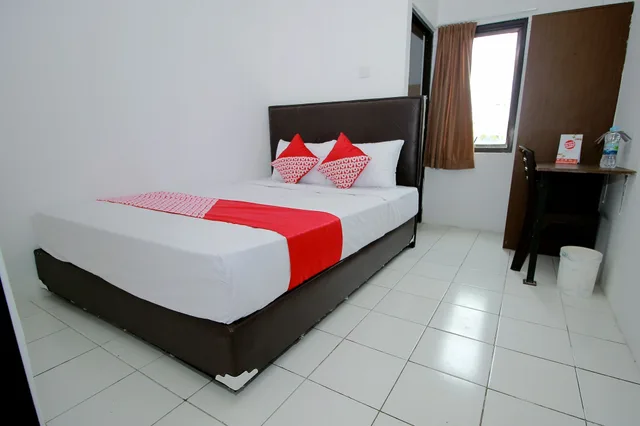 Standard, Double Bed, OYO 1678 Jati Exclusive Homestay 2/10