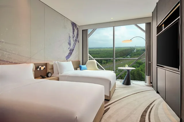 غرفة قياسية بسريرين مزدوجين لذوي الإعاقة، Crowne Plaza Shanghai Snow World by IHG 2/3