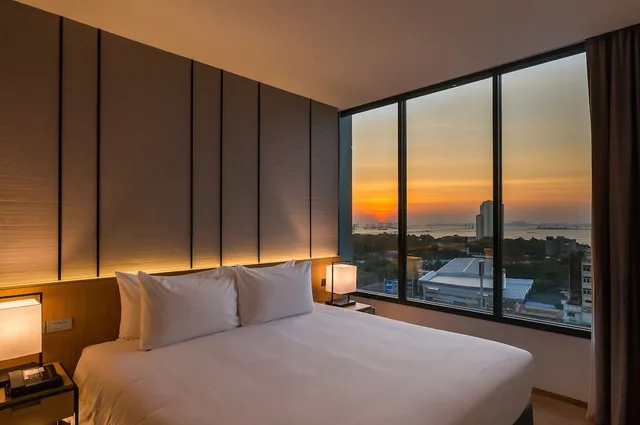 غرفة جونيور بسرير كينج بإطلالة على البحر، Arize Hotel Sri Racha 3/5