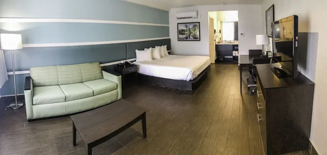 غرفة قياسية بسرير كينج، The Flagler Inn 2/2
