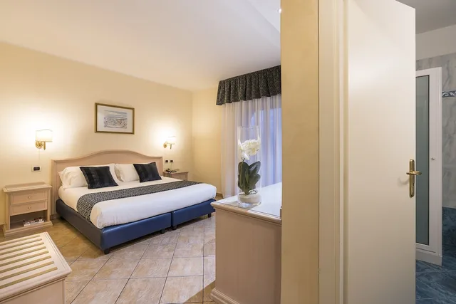 Standard DUS، Sant Alphio Garden Hotel & Spa 1/7