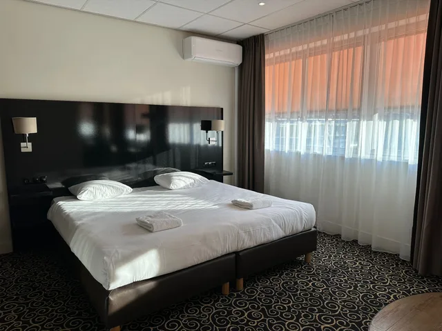 غرفة بريميوم بسرير مزدوج، Westlake Hotels Amsterdam 6/9