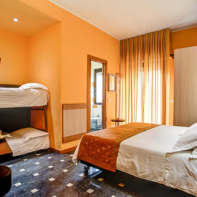 غرفة سوبيريور رباعية بشرفة، Genty 9/10