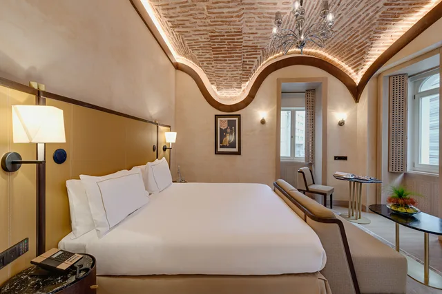 غرفة سوبيريور ثلاثية، The Galata Hotel Istanbul - MGallery Collection 1/1