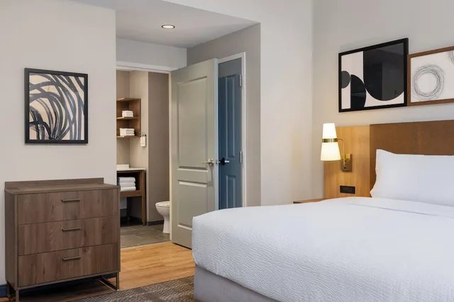 جناح استوديو بسرير كينج بمطبخ، Staybridge Suites Kincardine Southeast By IHG 2/6