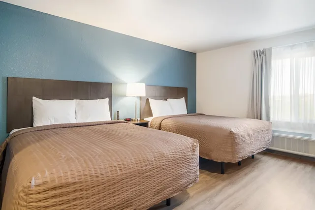 Suite, 2 Queen Beds, WoodSpring Suites Jacksonville Baymeadows 1/7