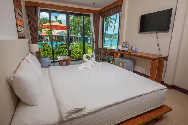 Super, Deluxe, Double or Twin Bed، Samui Mermaid Resort 1/2