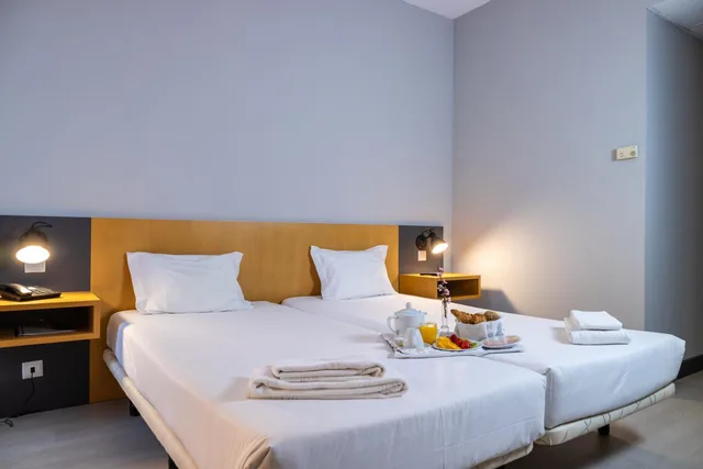غرفة قياسية بسرير مزدوج أو سريرين منفصلين، Flag Hotel Braga 2/10