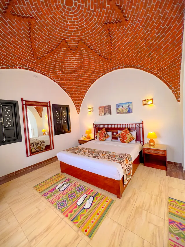 غرفة بسرير مزدوج بإطلالة على المسبح، Beach Safari Nubian Resort 4/10
