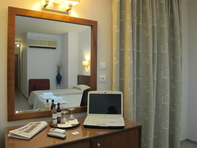 غرفة عائلية، Hotel Solomou Athens 3/9