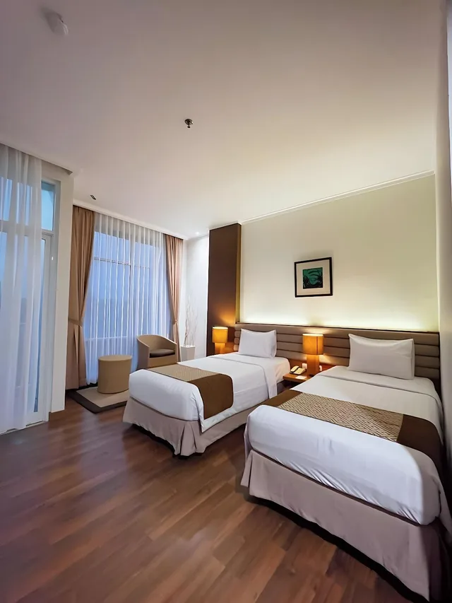 غرفة تنفيذية بسرير مزدوج، Point C Hotel Bandung 1/2