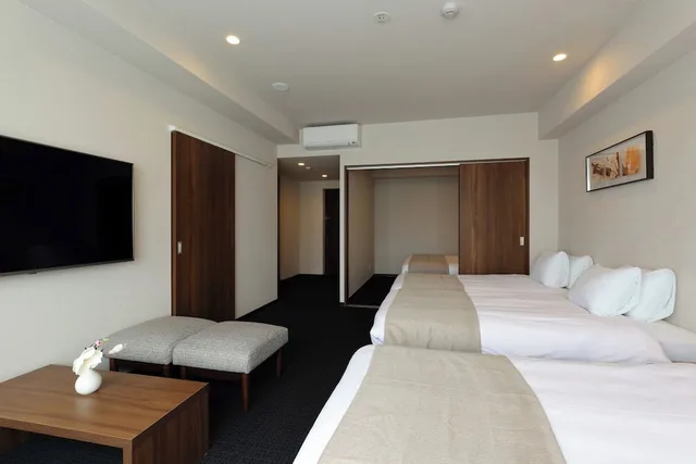 جناح حصري بسرير كوين وسريرين فرديين بغرفة نوم واحدة بجاكوزي، Randor Residential Hotel Kyoto Suites 5/10