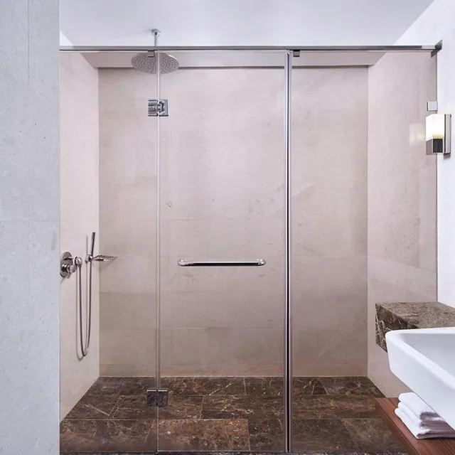 غرفة كلاسيكية، Metropol Palace Hotel 6/6