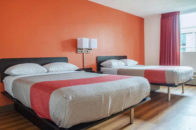 غرفة رباعية، Motel6 Brockton, MA 5/7